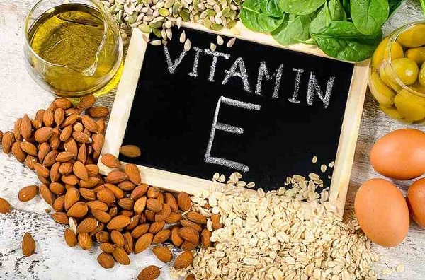 Sau sinh bị khô hạn bổ sung gì - Thực phẩm giàu vitamin E